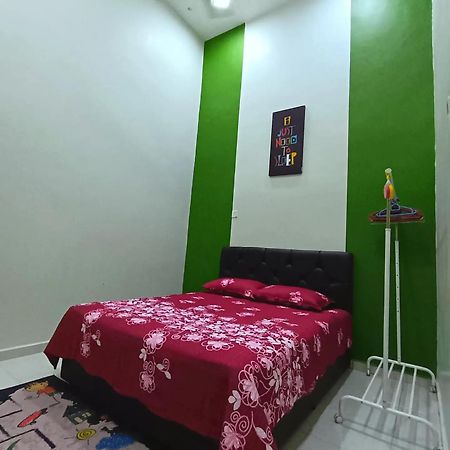 Ebnur Homestay Arau Exteriér fotografie