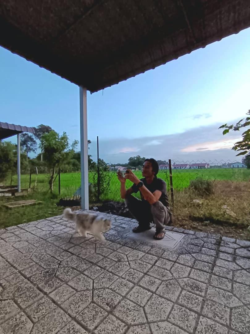 Ebnur Homestay Arau Exteriér fotografie