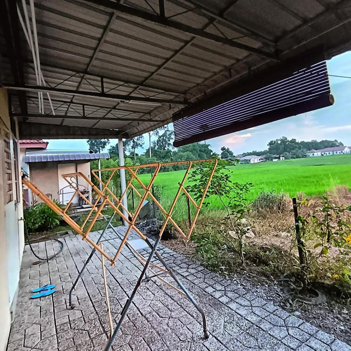 Ebnur Homestay Arau Exteriér fotografie