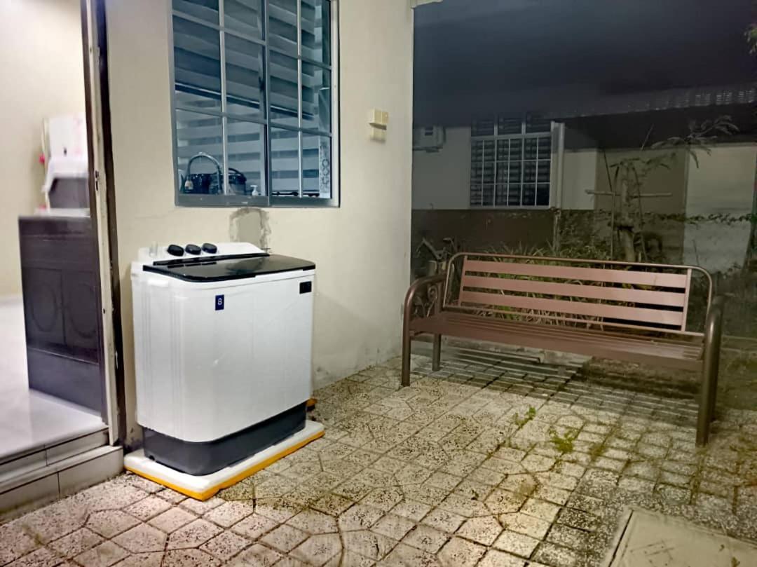 Ebnur Homestay Arau Exteriér fotografie