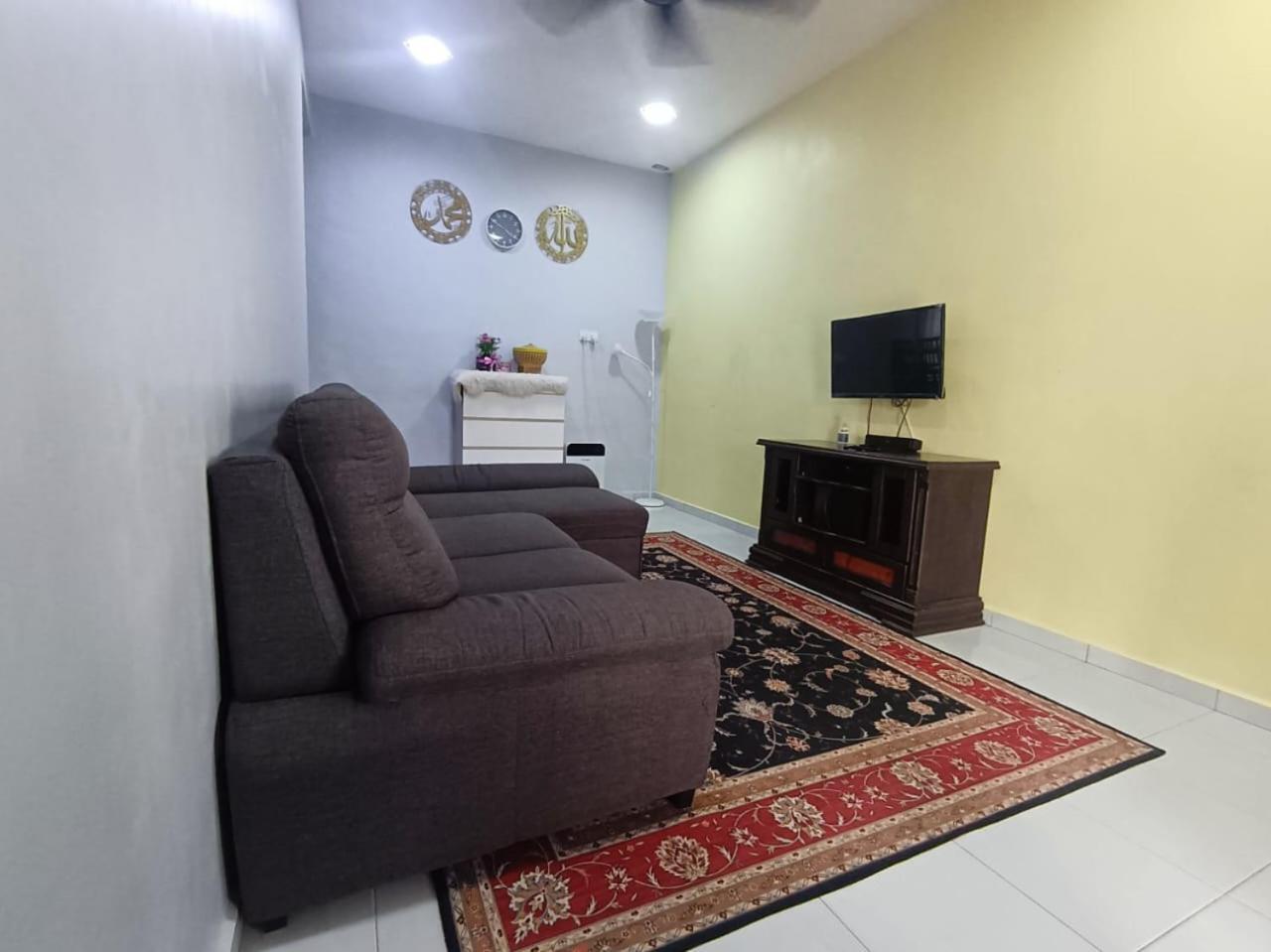 Ebnur Homestay Arau Exteriér fotografie